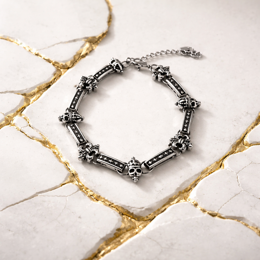 Gothic link bracelet
