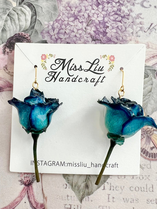Missliu Handcraft Japanese cobalt rose earring