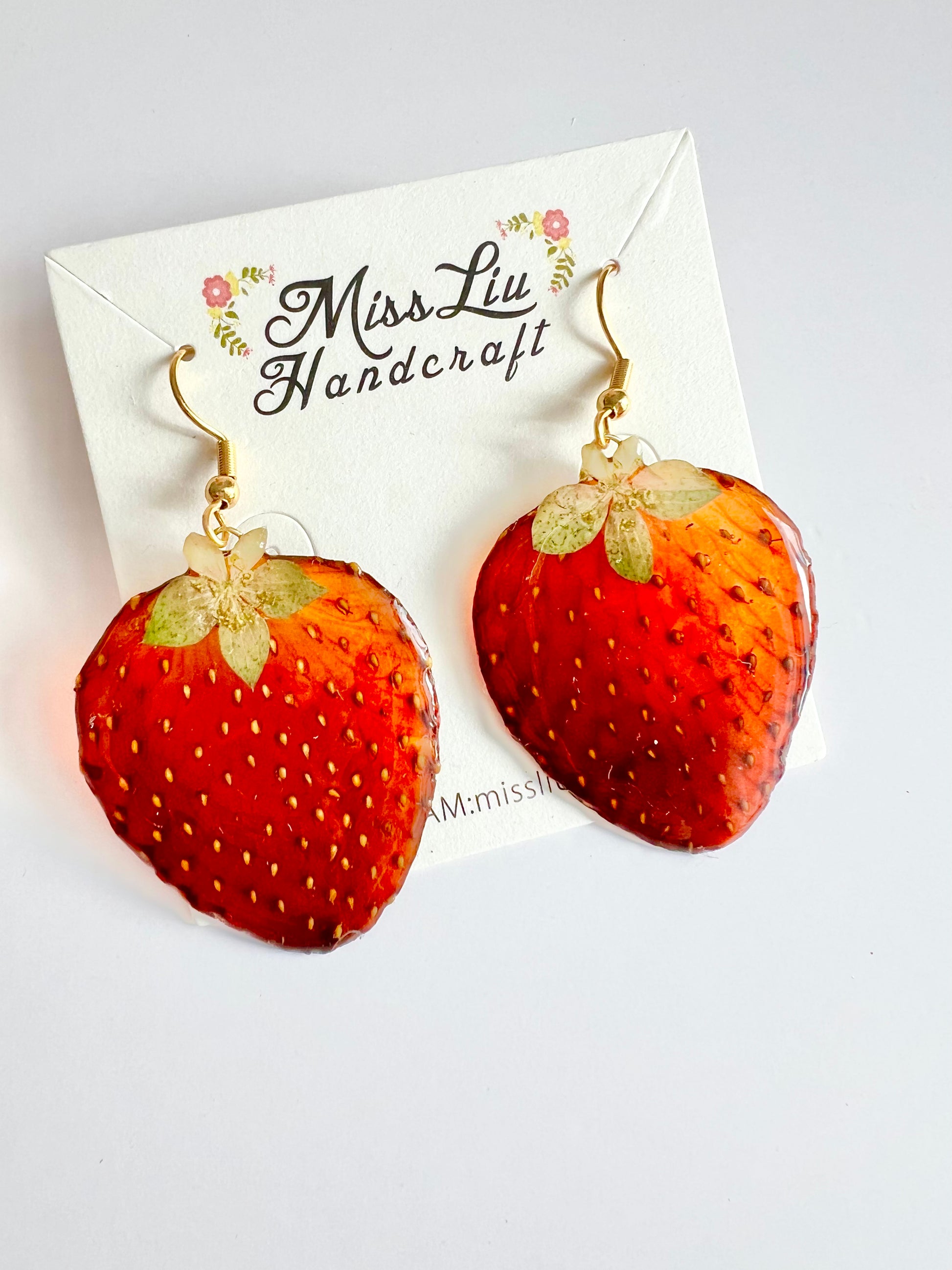 Missliu Handcraft Handmade real strawberry skin earring