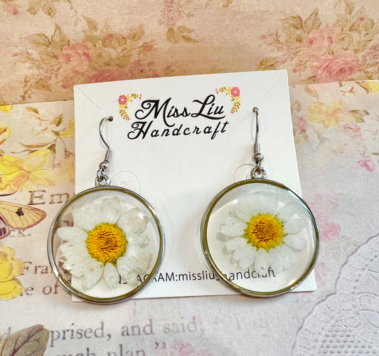 Missliu Handcraft Handmade white daisy earring