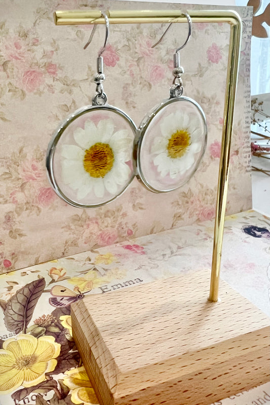 Missliu Handcraft Handmade white daisy earring
