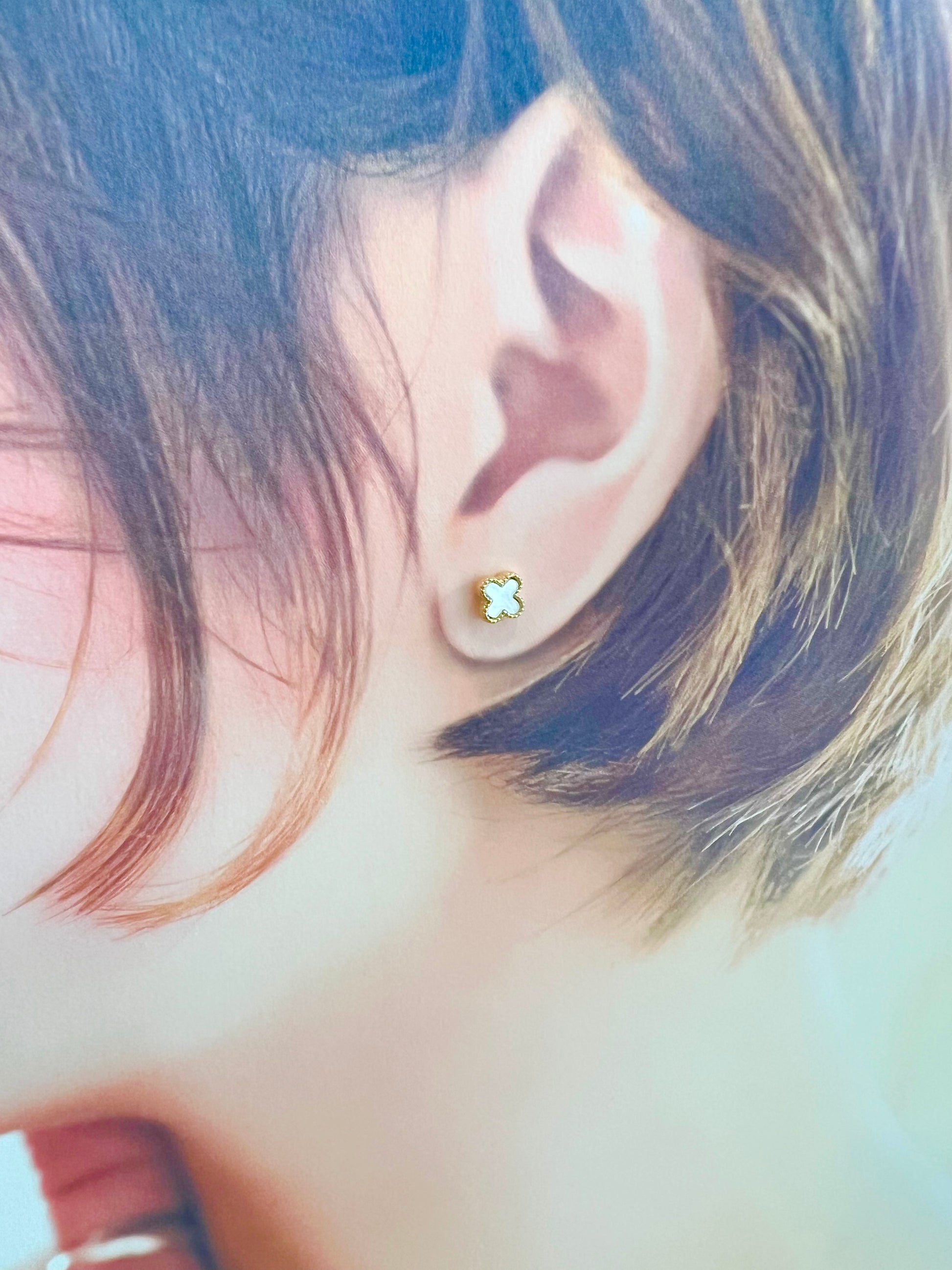 Missliu Handcraft White clovers stud earring