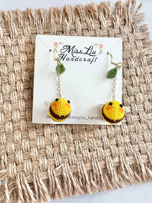 Missliu Handcraft Handmade crochet bee earring