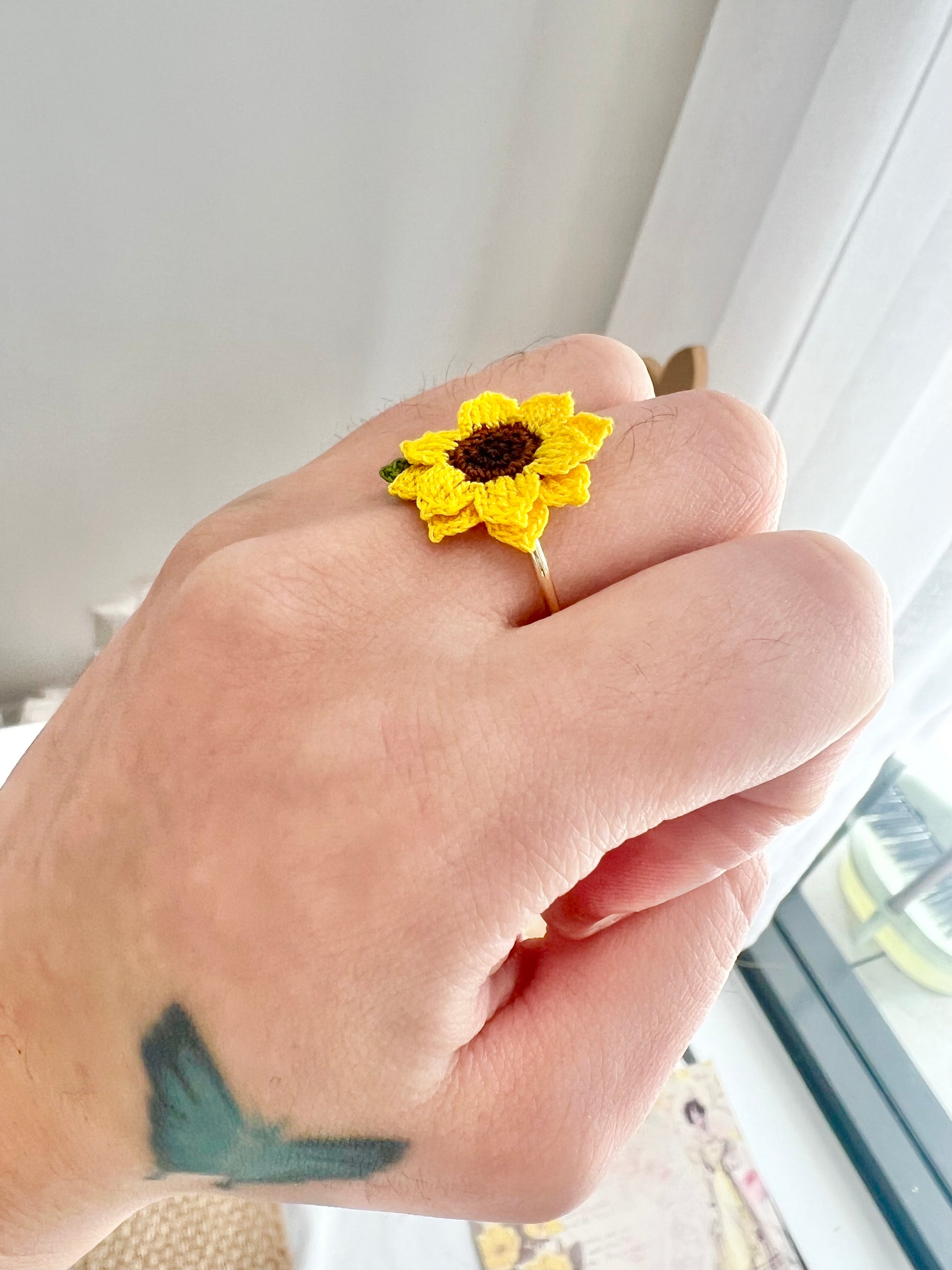 Missliu Handcraft Handmade crochet sunflower ring