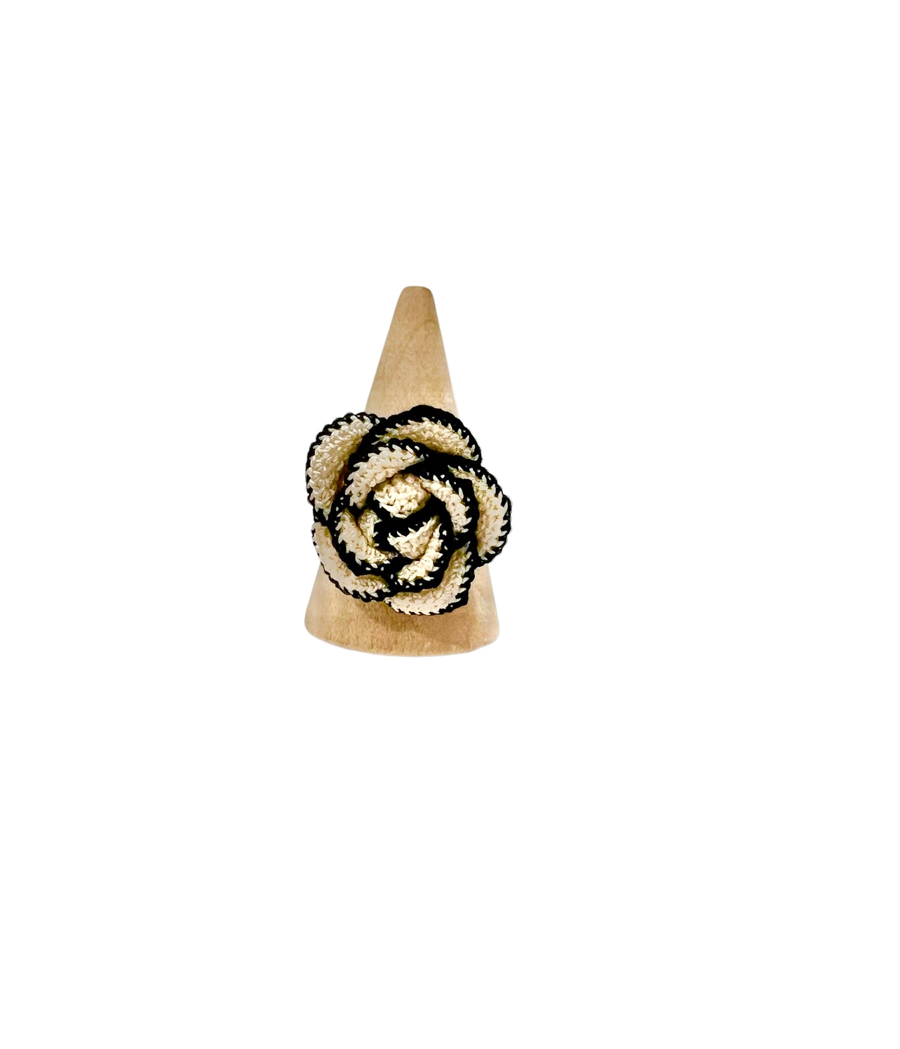 Missliu Handcraft Handmade crochet rose ring