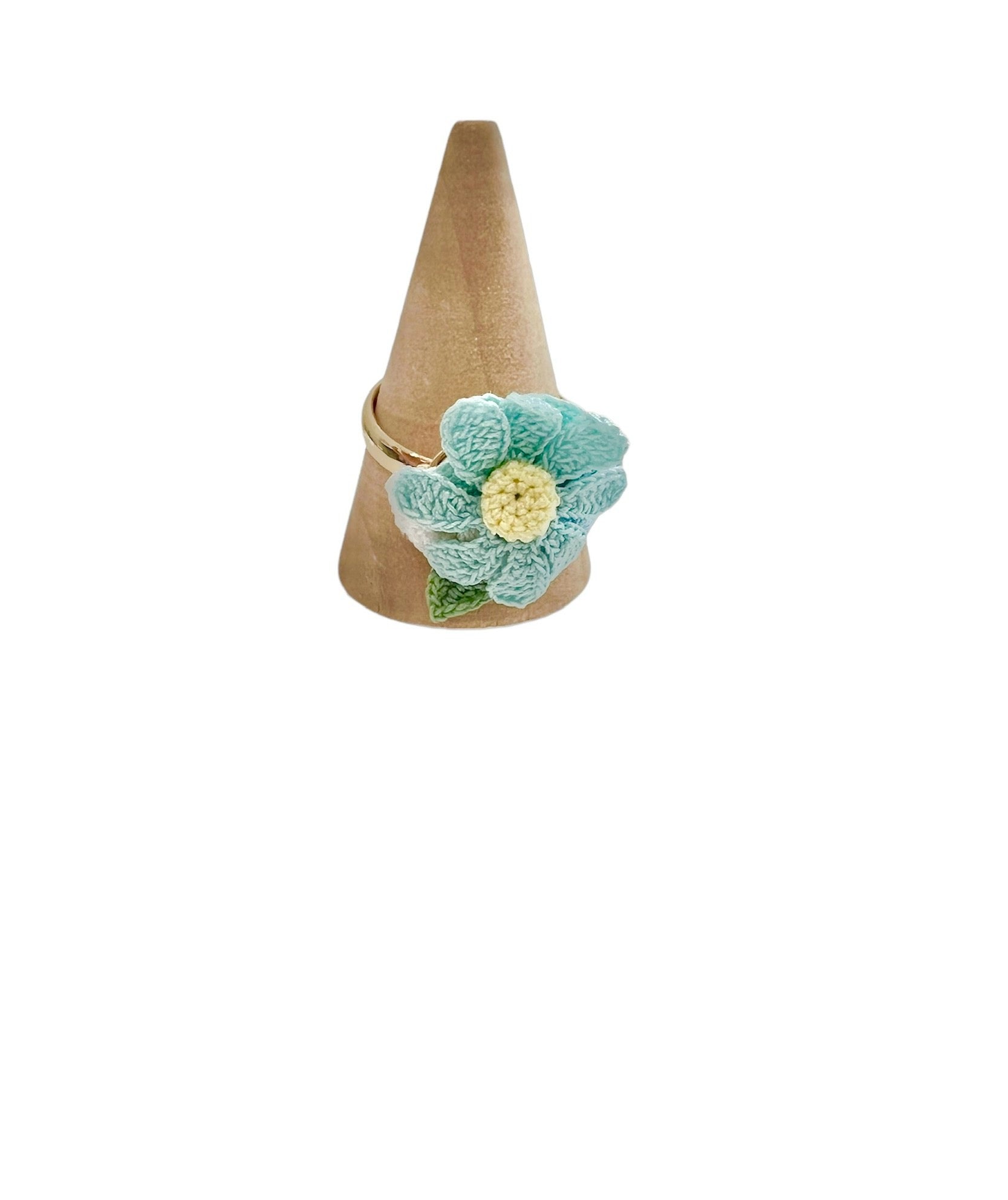 Missliu Handcraft Handmade crochet multi-flower ring in blue