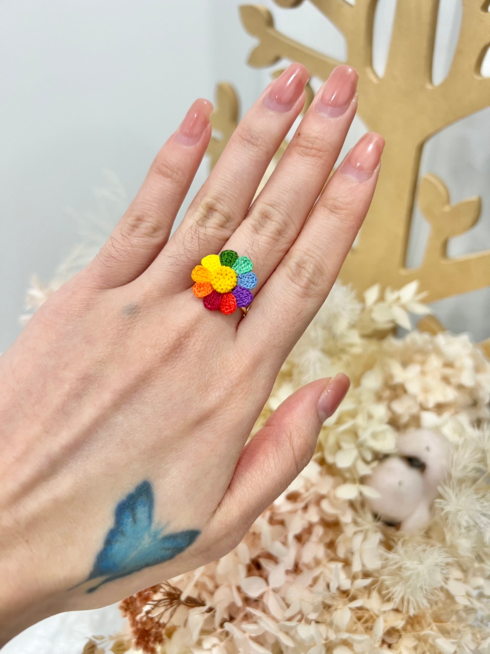 Missliu Handcraft Handmade crochet rainbow flower ring